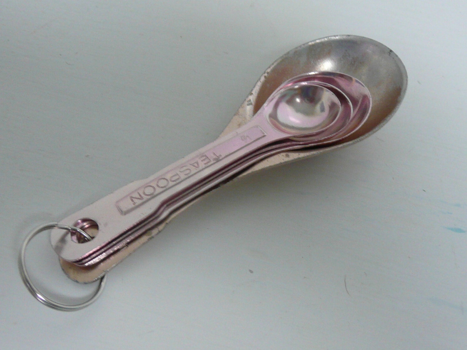 PINK Vintage Aluminum Measuring Spoons - Vintage Travel Trailer and Home  Decor