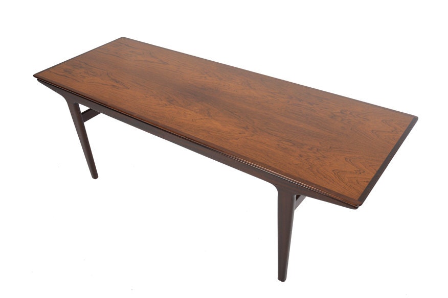 Danish Modern Mid Century Coffee Table in Brazilian Rosewood