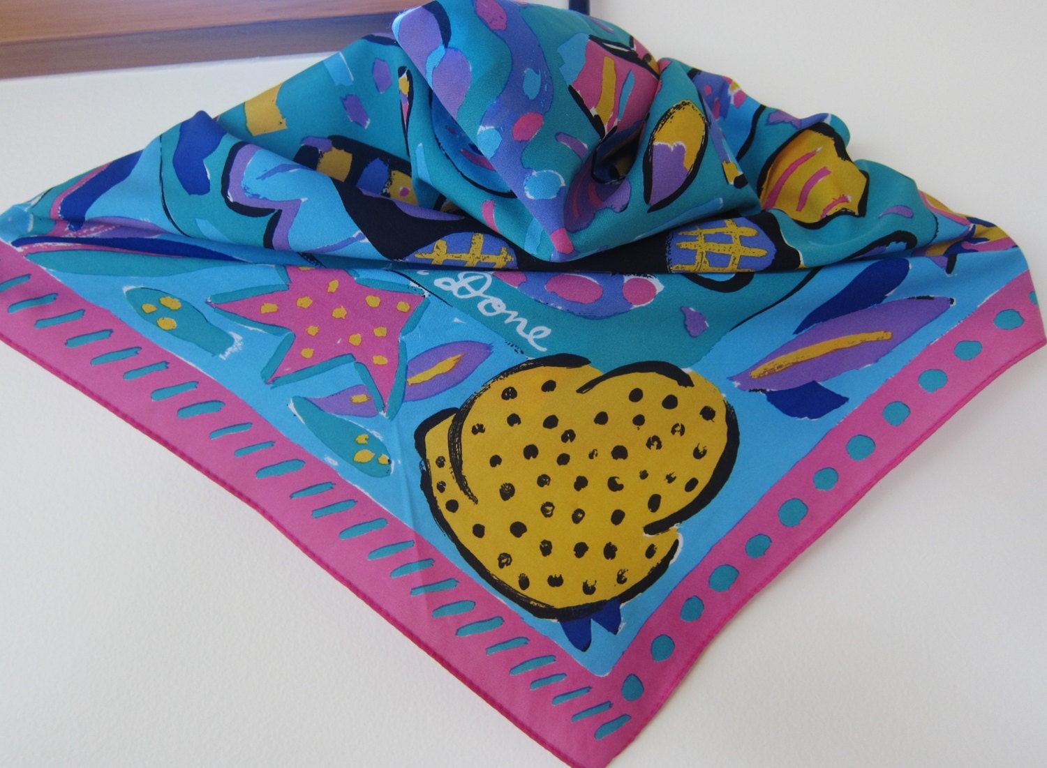 Ken Done , scarf , Australia , 1985