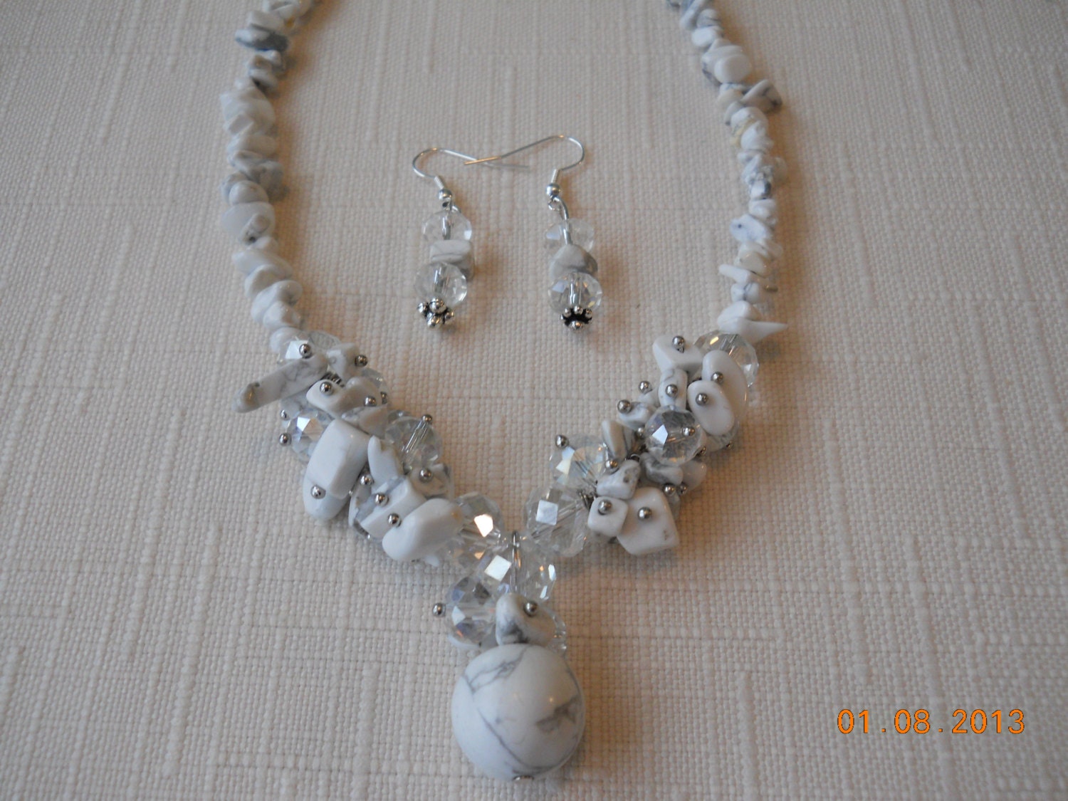 9" Long White Turquoise Chip Stone Beads and Crystal Pendant Necklace and Earrings