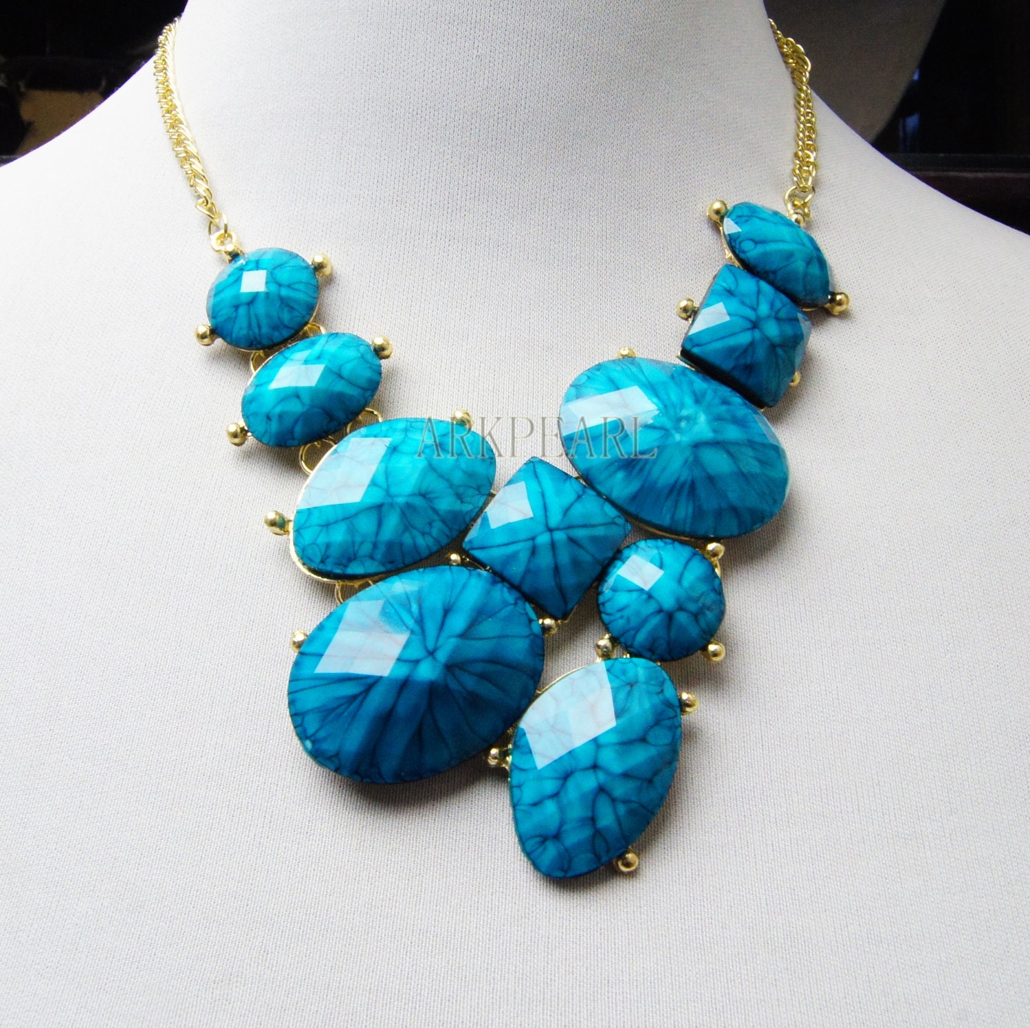blue bubble necklace,beadwork necklace,Beaded Jewelry,bib necklace,statement necklace,bridesmaid gift,beaded jewelry with chain