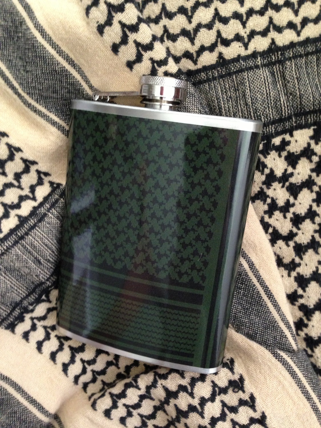 Shemagh Keffiyeh Scarf Stainless Steel Hip Flask