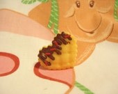 Chocolate cookie ring