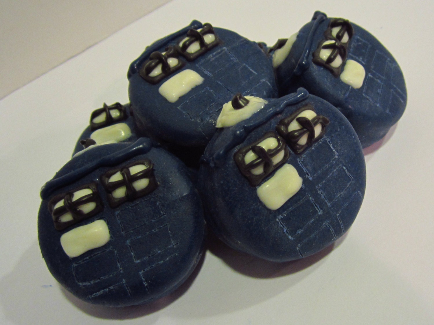 Tardis Chocolate Covered Oreos 1 Dz