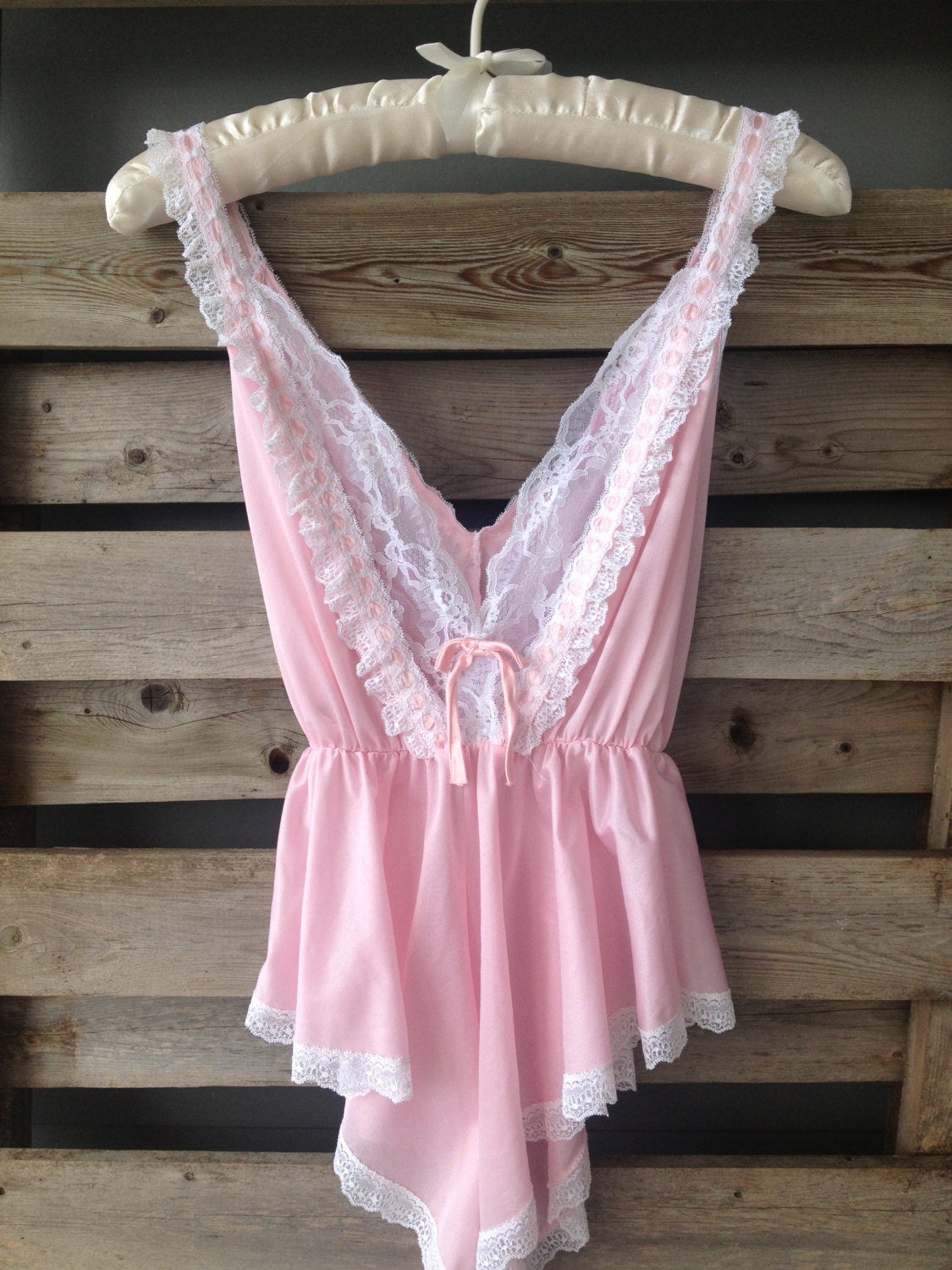 Vintage Glencraft pink and white lace teddy / pastel pink teddy / pin up lingerie / pink negligee / Romantic negligee / size medium large