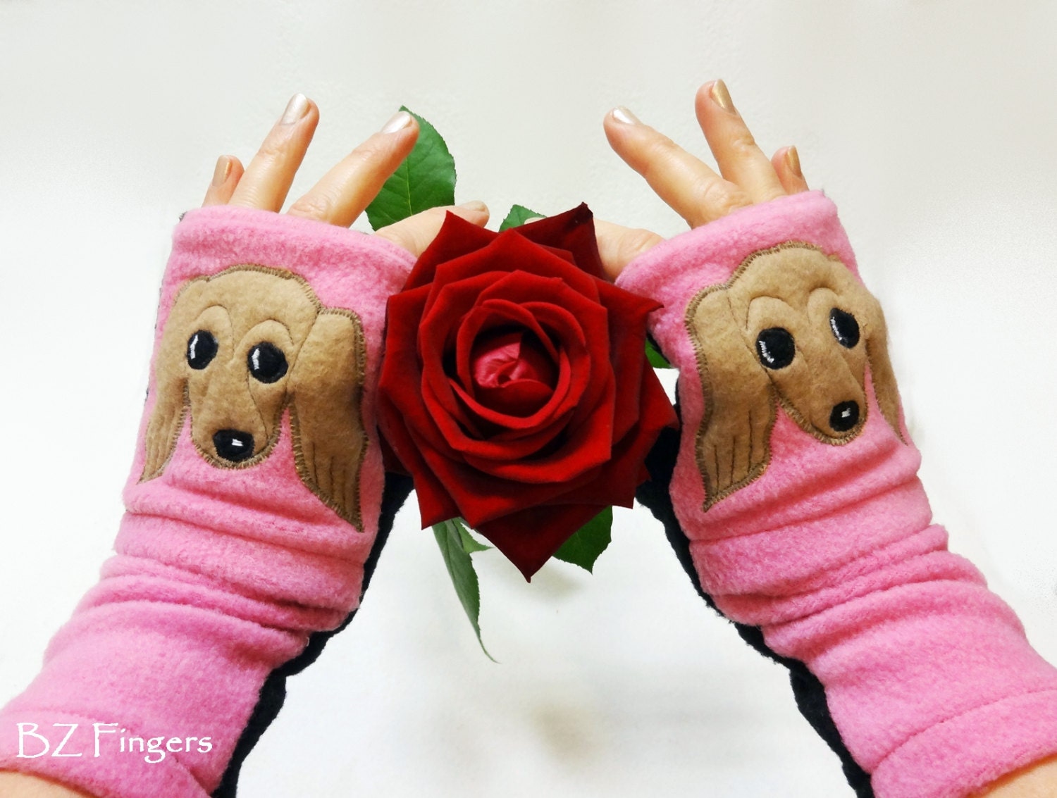 Dachshund Fingerless Gloves with Pockets for Dog Lovers.