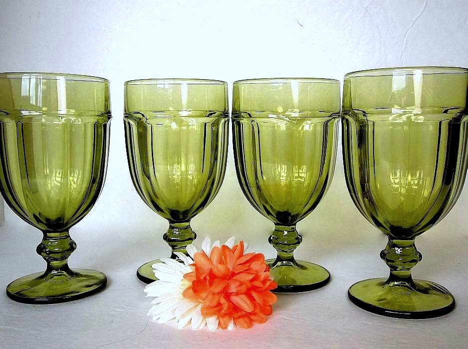 Vintage set of FOUR Libbey Gibraltar Dura Tuff water or iced tea glasses, goblets, avocado green heavy stemware glasses beer glasses, footed