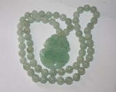 Vintage Necklace Jadite Apple Green  Jade Pendant 1940s Jewelry