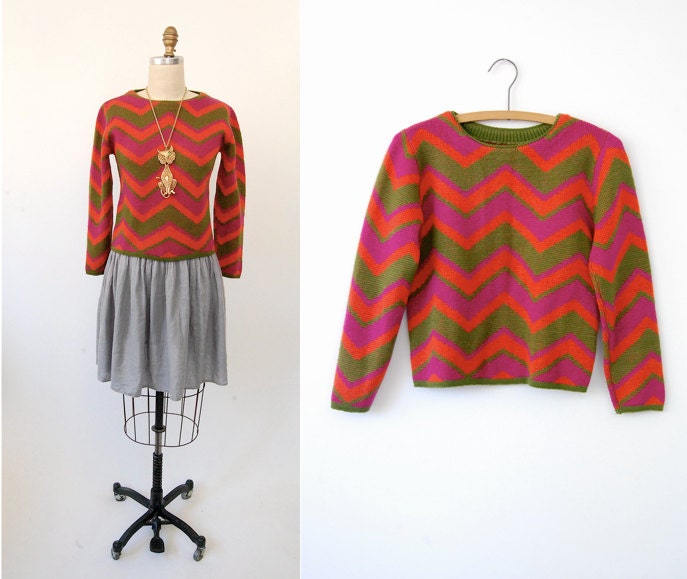 Vintage 60's chevron graphic sweater / Jane Irwill fitted wool / XS S extra small