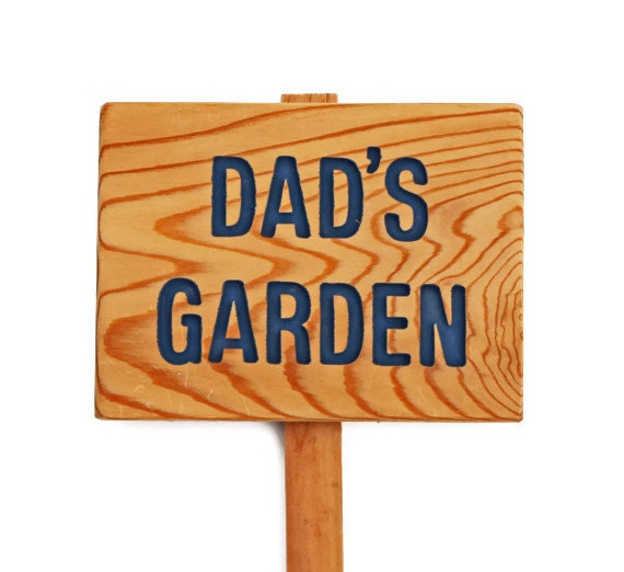 DAD'S GARDEN Cedar Wood Sign, Oil Sealed: Hand Routed, Personalized Garden Sign, Custom Name