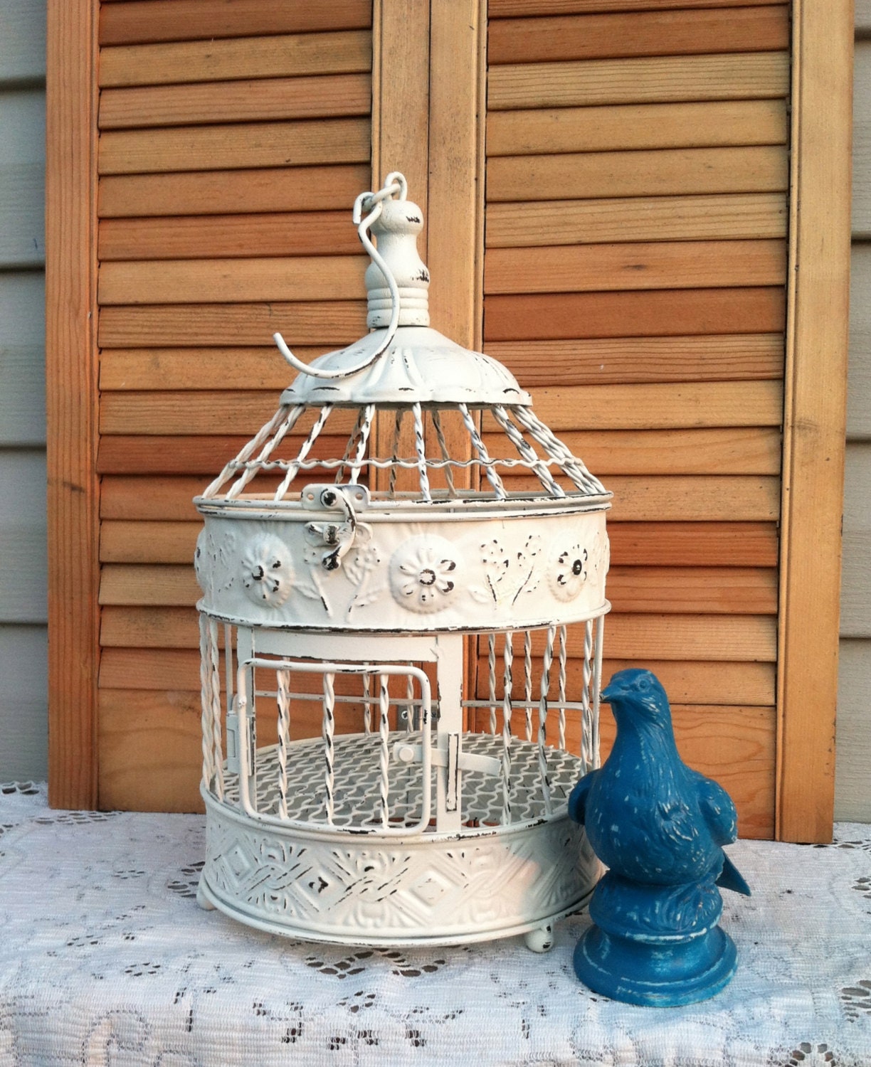 Cottage White Round Victorian Bird Cage / Wedding Decor / Country French Bird Cage / Hanging Bird Cage