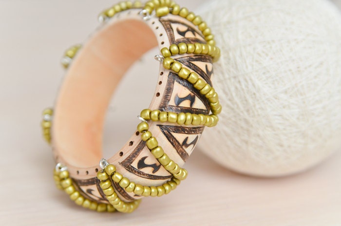 Tribal beaded woodburned bangle/ wood jewelry - wooden bracelet/ pyrography