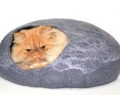 Felted cat bed, cat house, cats cave, pets dog house dark grey, handmade READY TO SHIP