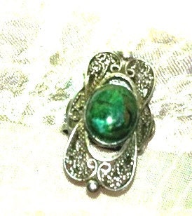 Vintage Malachite Ring in Sterling Silver Adjustable Ring Estate Jewelry 1920s Roaring 20s Victorian Edwardian Art Nouveau Art Deco