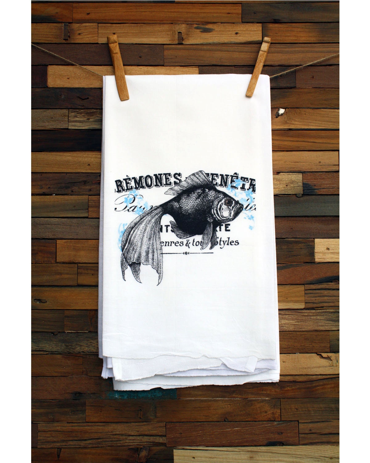 100% Cotton Flour Sack Chef's Kitchen Dish Towel Beautiful Fish Great Hostess Gift