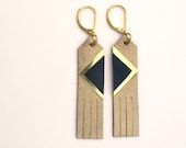 Sinki earrings gold, handmade in Paris, gold fringes, graphic design