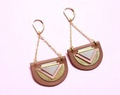 Lune earings caramel, lamb leather and gold plated, handmade, graphic shape
