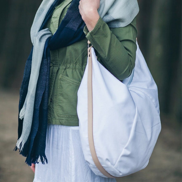 White, cotton tote handbag SHEEP / natural leather adjustable strap
