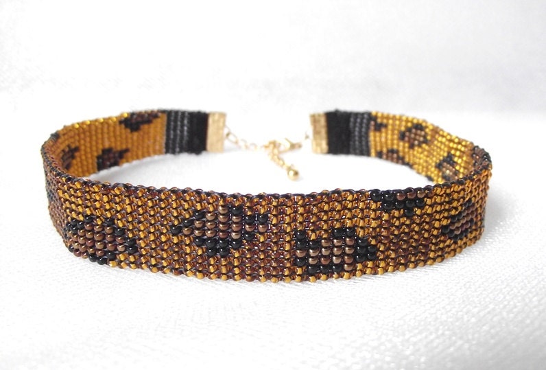 SALE -15% OFF Animal print choker necklace, leopard bead woven necklace, bead woven jewelry, choker necklace, seed bead jewelry