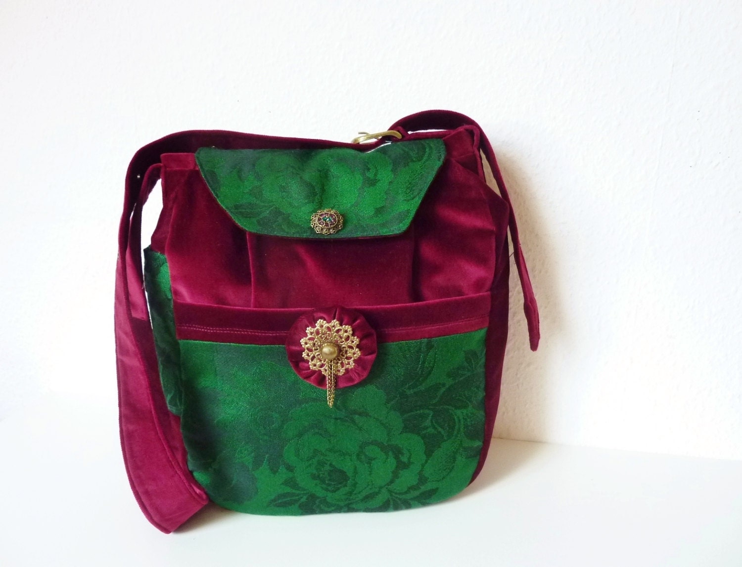 Stunning Boho Medieval Bag Purse "Lasair" Fairy Roses Marie Antoinette Vintage Retro Victorian Velvet Renaissance Hippie Romantic Red Green