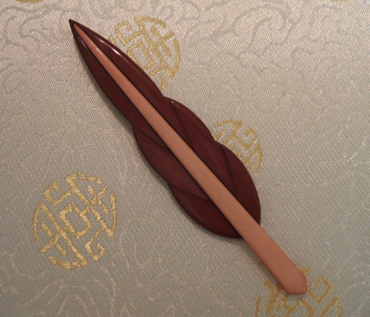 Gorgeous Molded Plastic French Leaf Brooch/Pin, 1970s