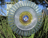 Zabra Glass Suncatcher Flower