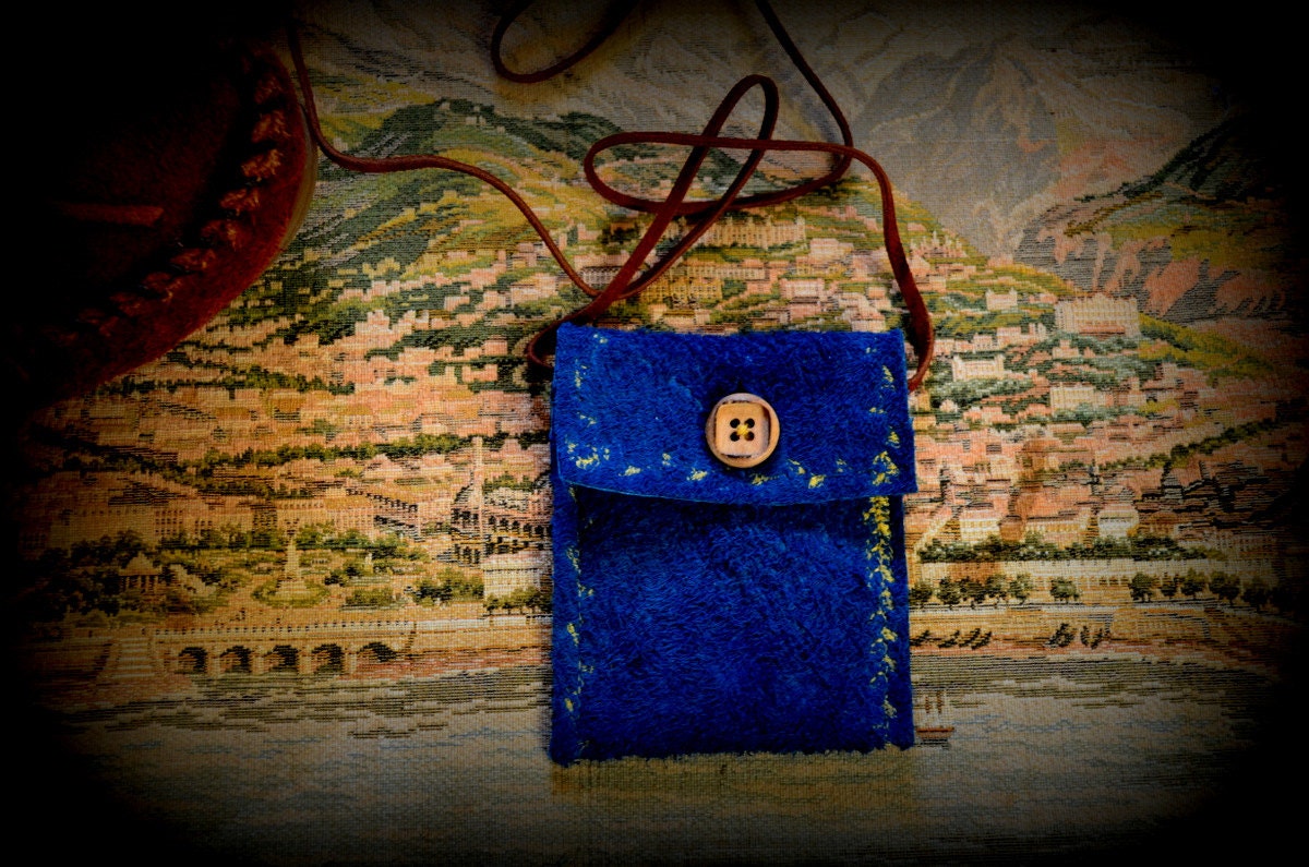 Blue Leather Necklace Pouch