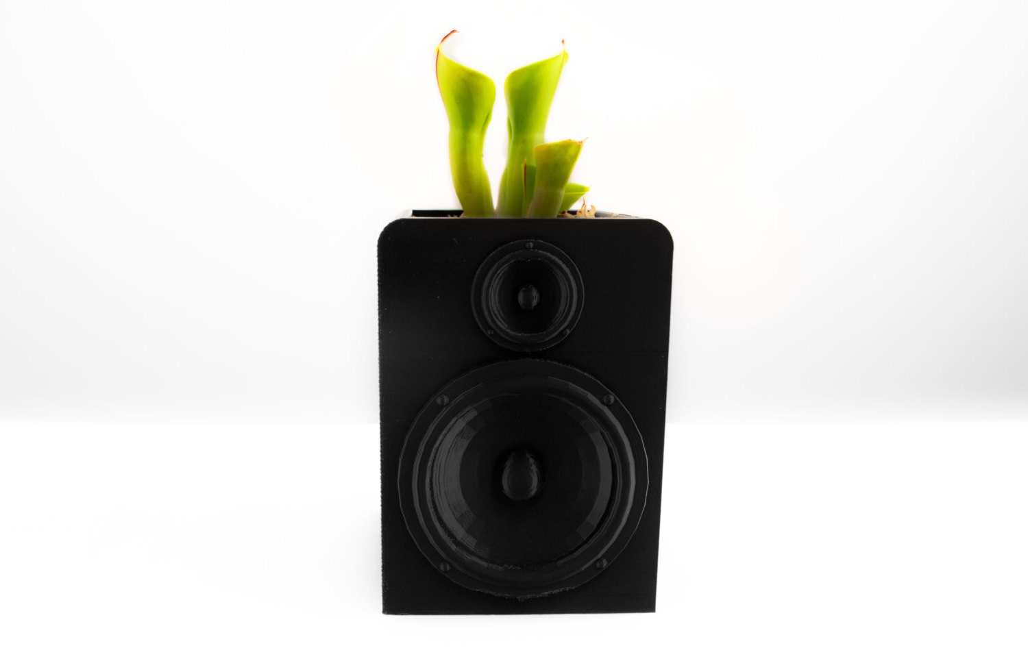 3D Printed Speaker Planter