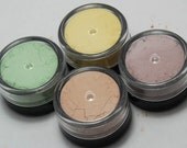 High Coverage Mineral Foundation And 3 Correctors Samples - With Honey, Lemongrass, and Jojoba - 3 Gram Jar