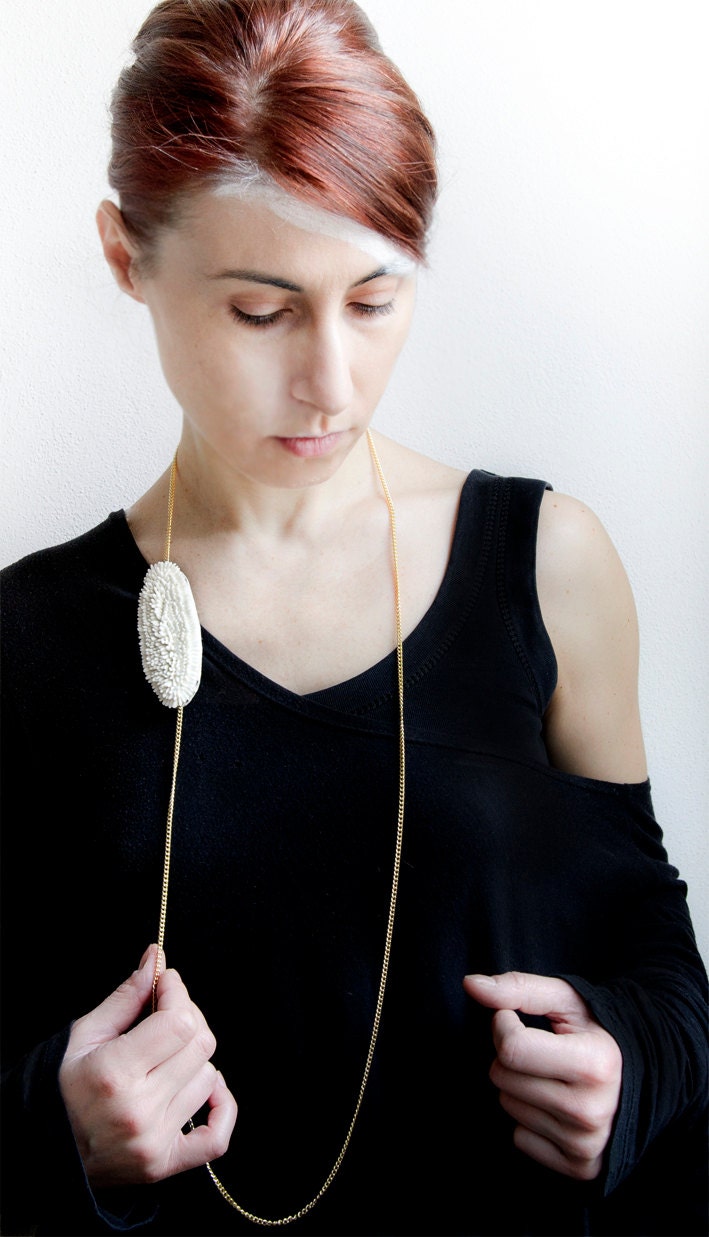 asymmetric necklace/brooch made of rice