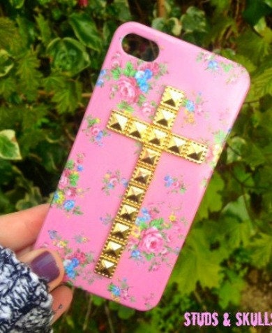 Pink Vintage Flower Gold Cross Studded Hard iPod touch 4th Gen Case