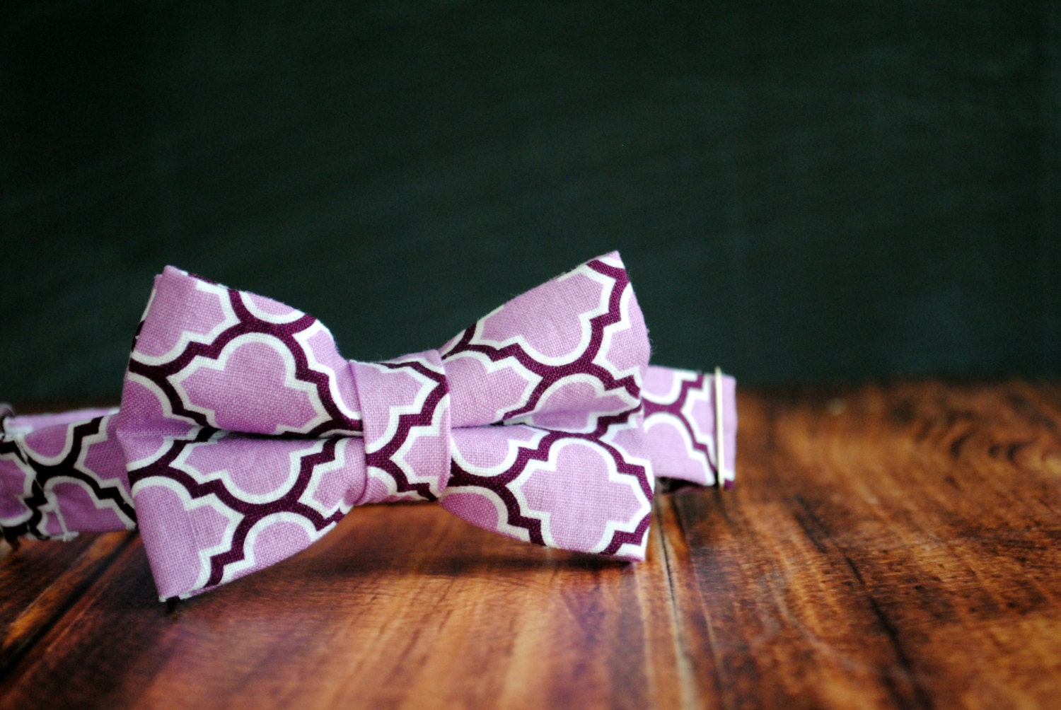 NEW Men's Self-Tie Freestyle Pre-Tied Bow Tie - Lavender Plum Purple Lattice