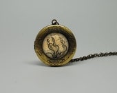 Vintage Style Glass Locket Necklace with Kraken Octpopus