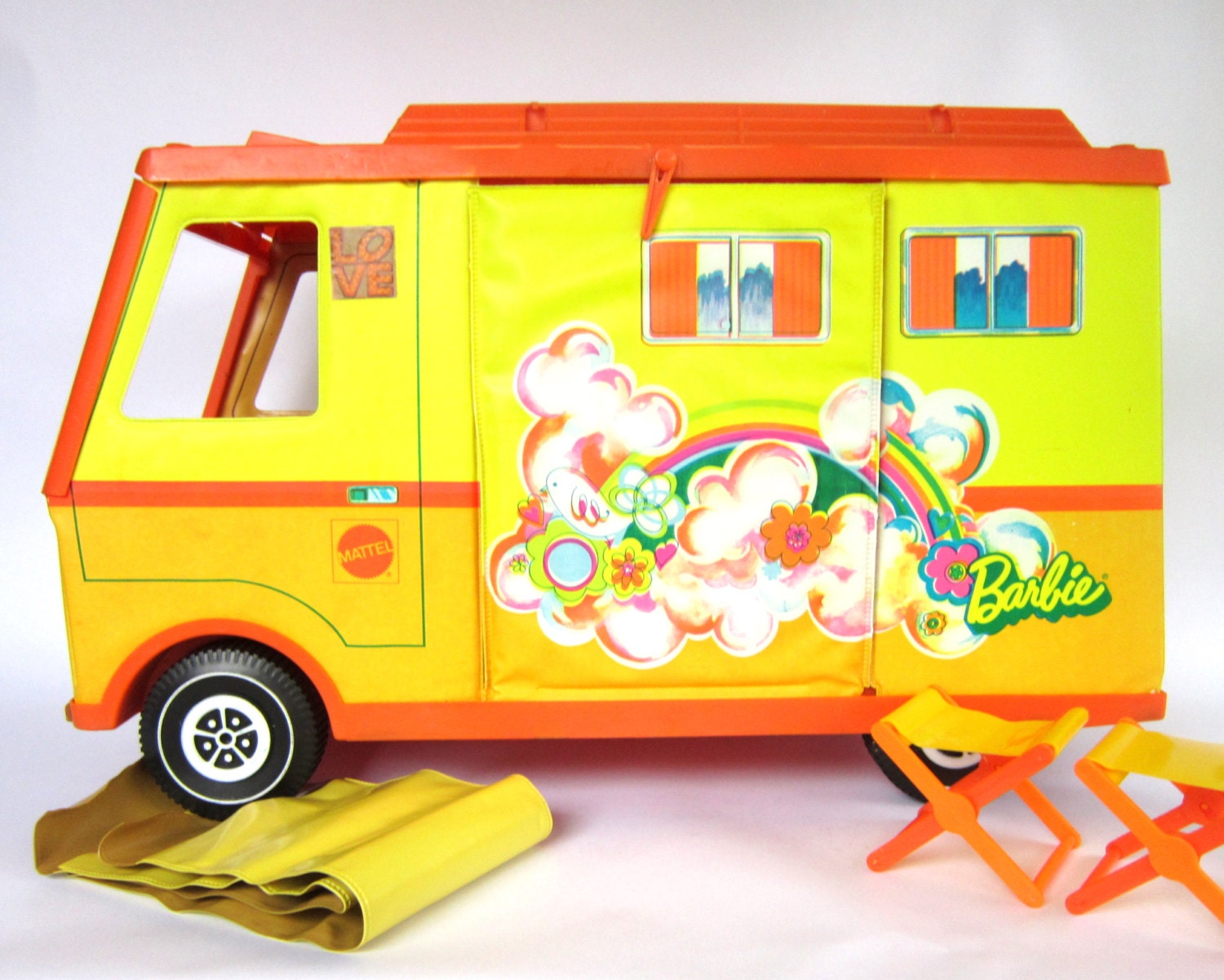 Vintage 1975 Barbie Country Camper w/ Original Box, Sleeping Bags, Chairs, Camping Toy  R.V. No.