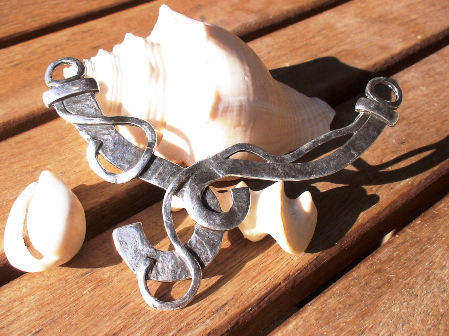 Large Tribal engrave spacer finding charm pendant silver color