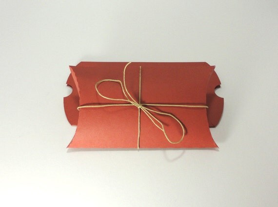 10 Medium Recycled Pillow Box - Brick Red Il_570xn