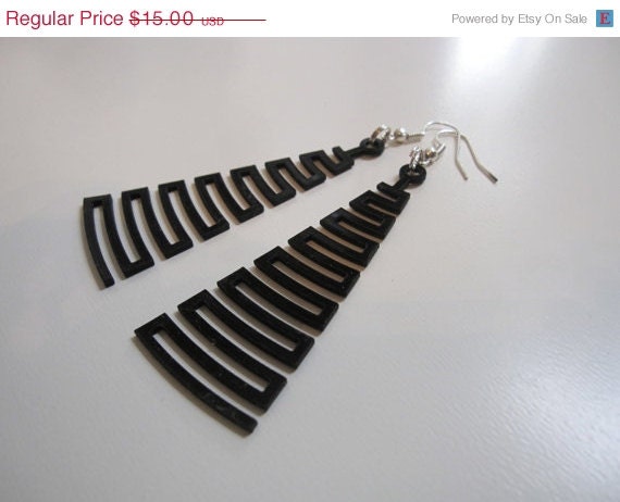 ON SALE cut the groove - fine - vinyl laser cut earrings