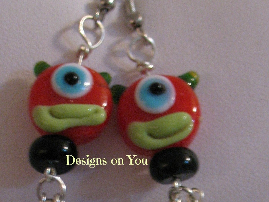 Red and Green Aliens