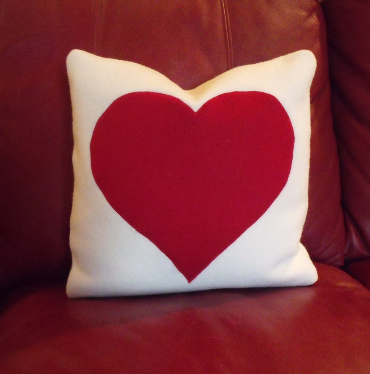 Red Heart Wool - Pillow Cover - 16" x 16"
