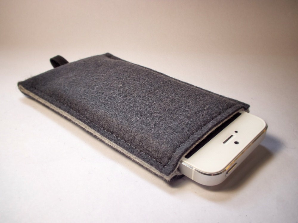 iPhone 5 Sleeve / iPhone 4S Sleeve / iPod Touch Sleeve in Dark Grey and Mottled Light Grey Wool Felt - Made.By.Must.Dash