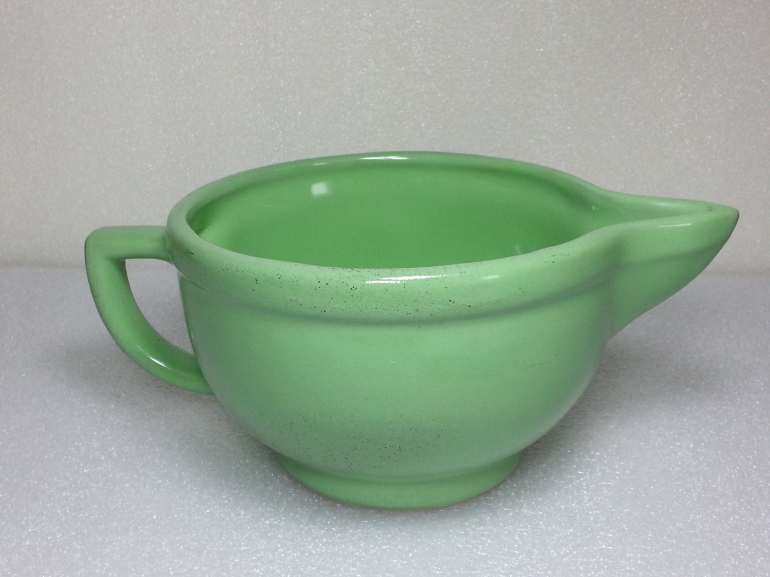 Large Stoneware Mint Green Batter-Mixing Bowl With Handle and Pour Spout