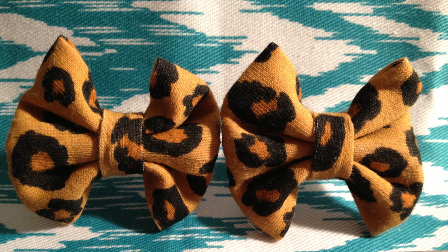 Grvced Cheetah Print Stud Bow Earrings