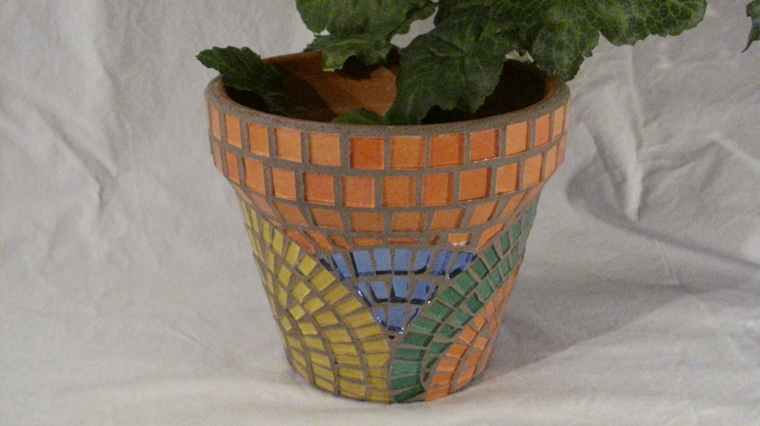 New Terracotta Handmade Mosaic Flower Pot/Planter by NKRNmosaics