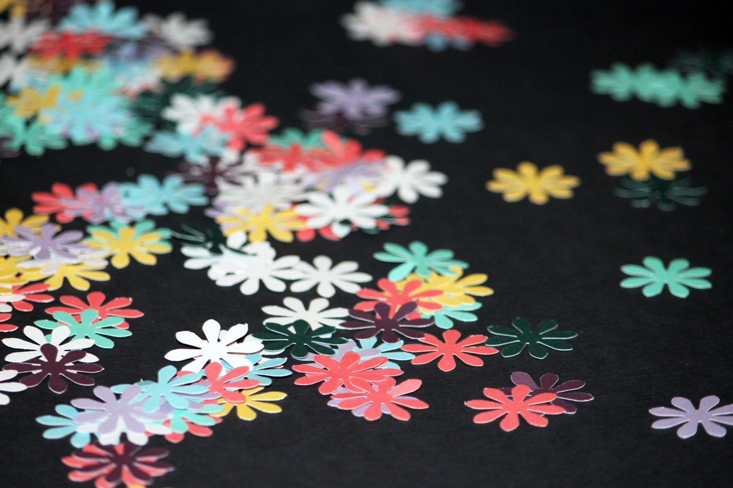 400 Multicolored Flower Party Confetti Peices - Party - Baby Shower - Party Favors - Gift Wrap