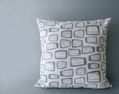Decorative pillow cover with a modern geometric design on both sides - 40x40cm (16x16inches) - EllensAlley