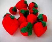 Strawberry size sorting plush - Children's play food - Montessori educational math toy