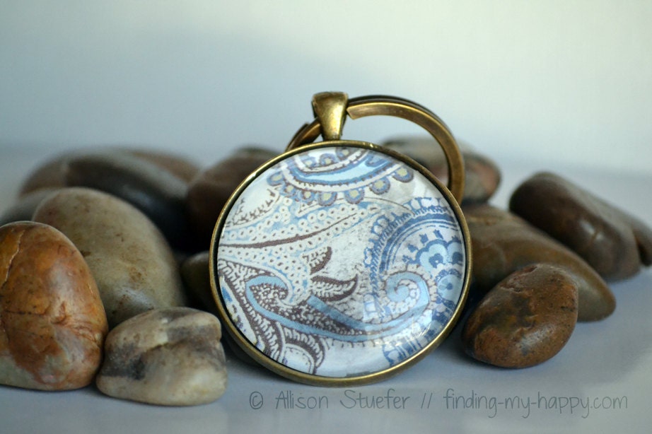 Blue Tan White Paisley Pendant Key Chain - Glass Jewelry 38mm