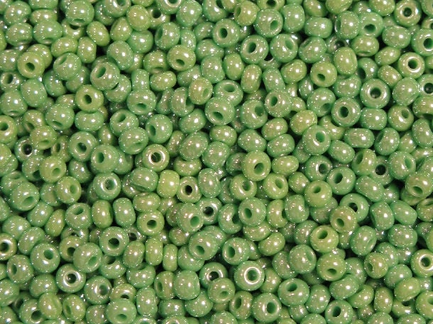 Czech seed beads 10/0 25g Light Green Lustered