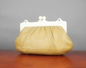 Rare Vintage BAKELITE Handle 1930's 1940's Beige LEATHER Clutch 30's 40's Purse