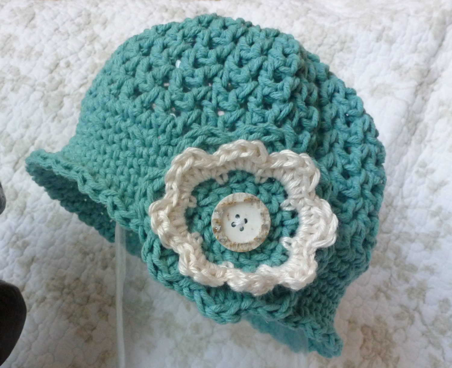 Hat. Spring Hat. Summer Hat. Toddler Girls Hand Crocheted Hat. Cloche type. 2-4 Years.
